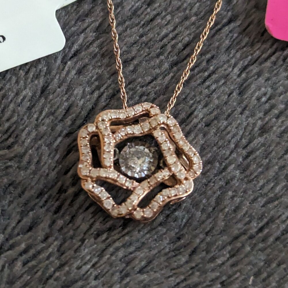 24kt Rose Gold Diamond Pendant